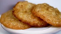 Tujuh Deretan Kue Basah