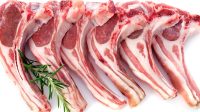 Mengonsumsi Daging Kambing